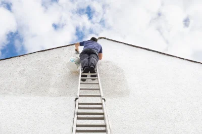 Peinture extérieure à Louvières — façades et ravalement